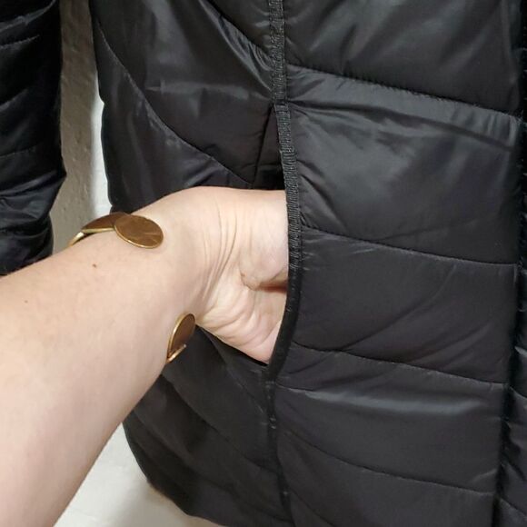 Reversible Dennis Basso Coat - Black Puffer & Faux Fur Leapord Print Size XXS - Picture 9 of 16